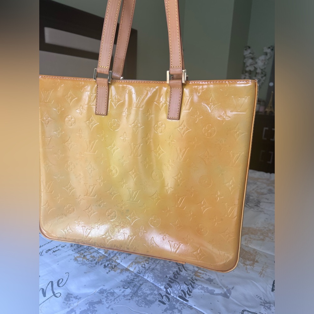 Authentic LV